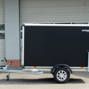 Variant 1315 C2 Edition – Kofferanhänger Seitentüre Rampe – 1350 kg